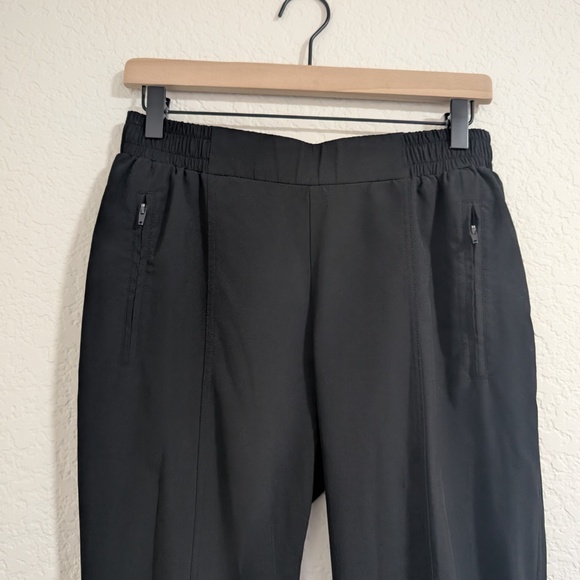 Old Navy Active Stretchtech Jogger Pants / M - Picture 2 of 9